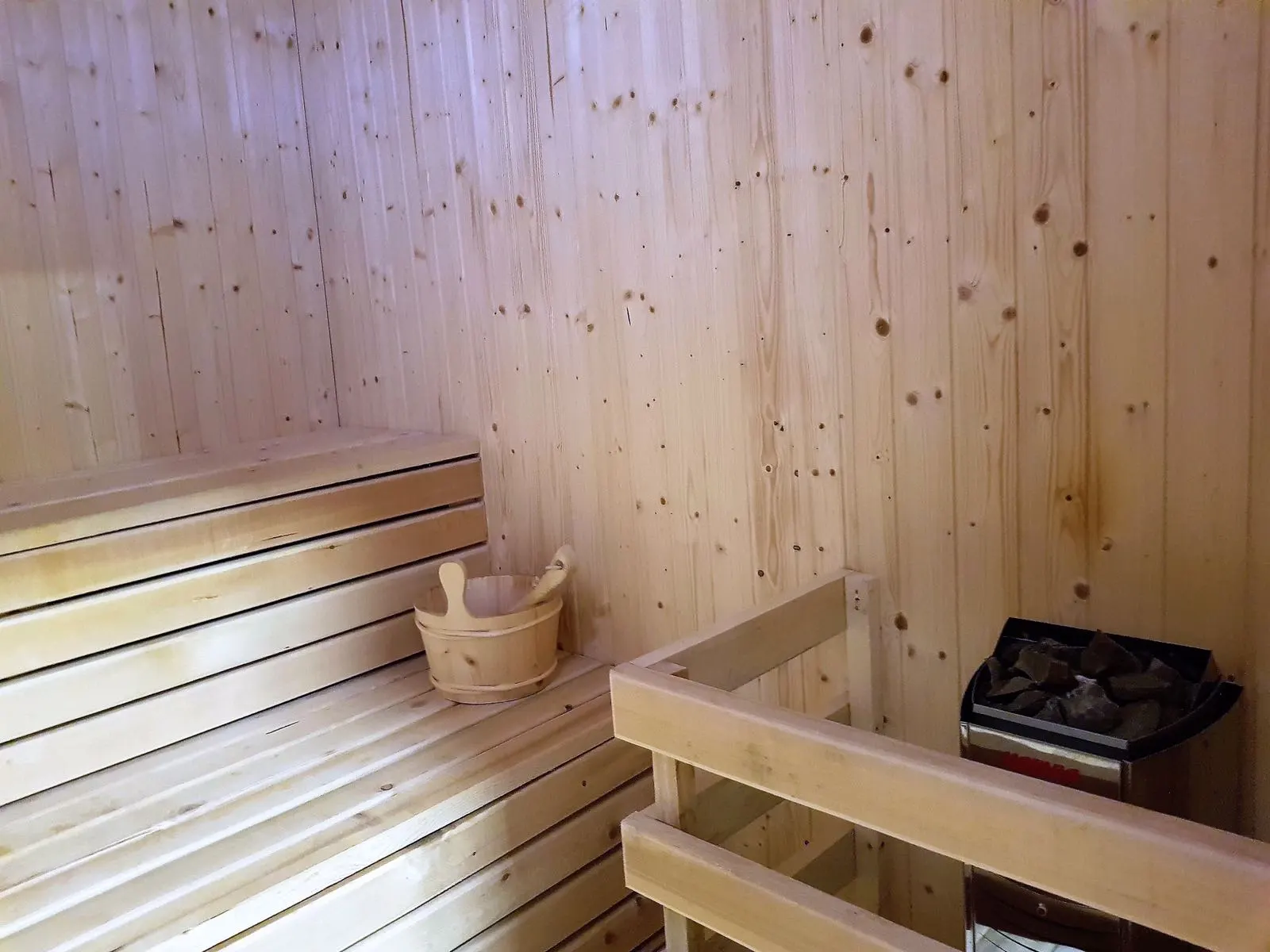 სამსაძინებლიანი კოტეჯი ბაკურიანში K-20-3A