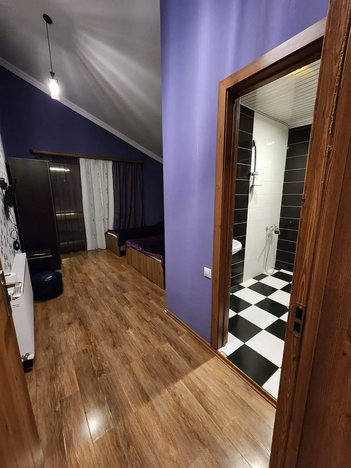 სამსაძინებლიანი კოტეჯი ბაკურიანში K-28 ფოტო 8